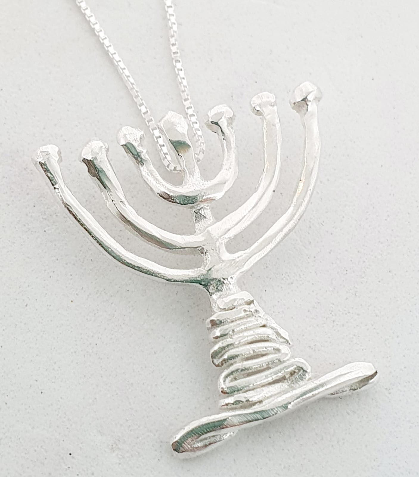 תליון מנורה מכסף