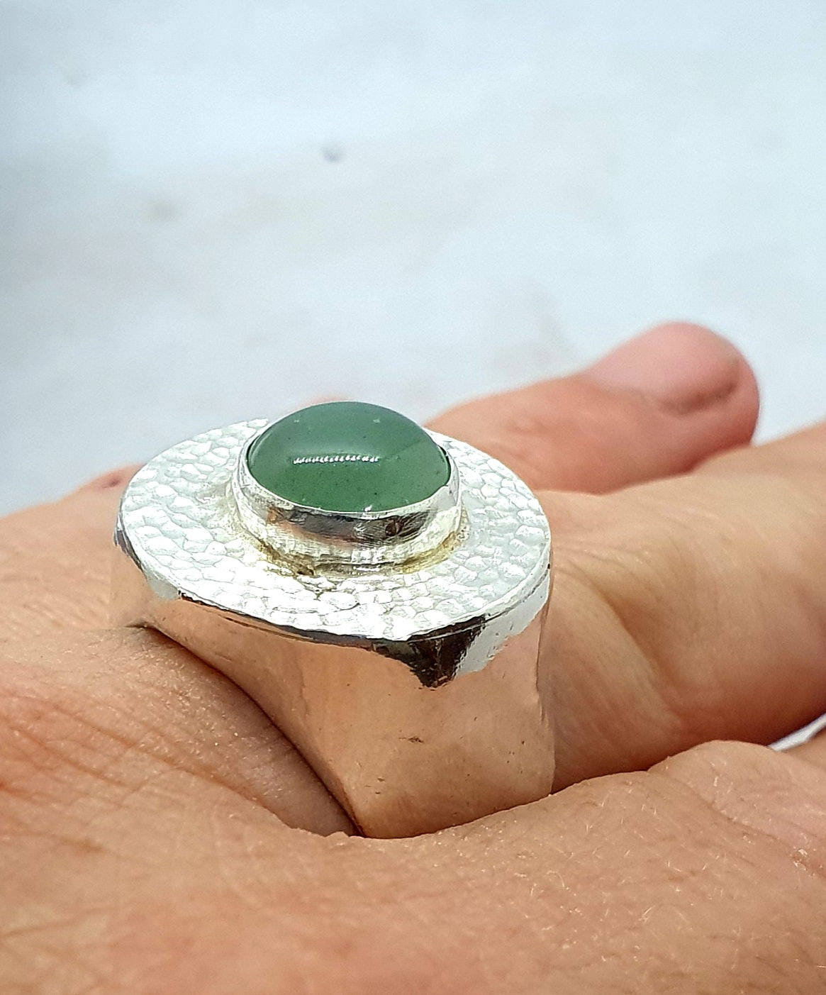 טבעת חותם כסף עם אבן חן