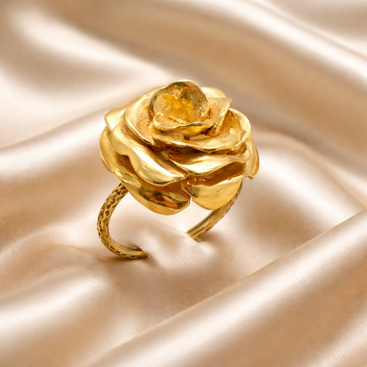 טבעת זהב פרח השושנה