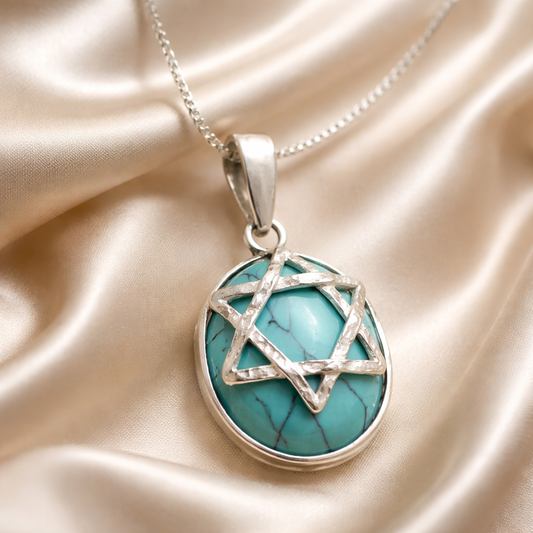 תליון מגן דוד כסף על אבן חן