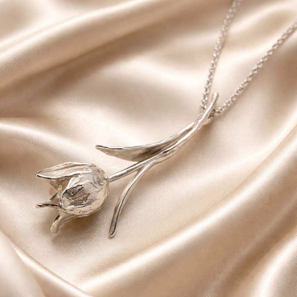 תליון כסף פרח