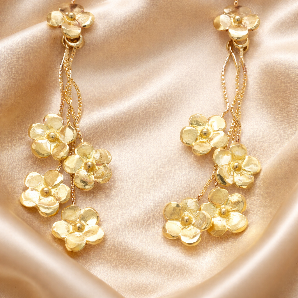 עגילי זהב פרחים קטנים