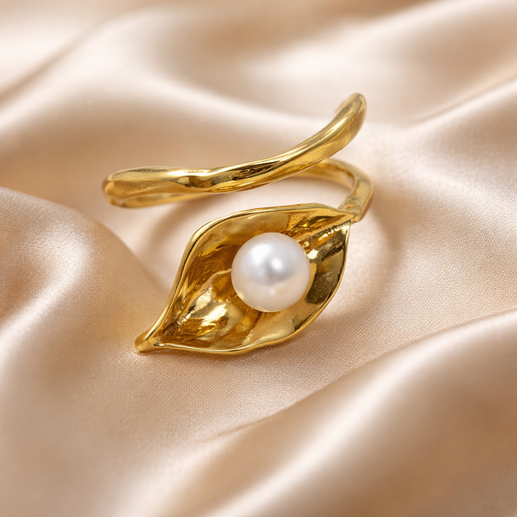 טבעת זהב 14 קארט פרח קאלה עם פנינה