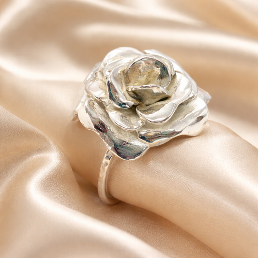 טבעת כסף פרח השושנה