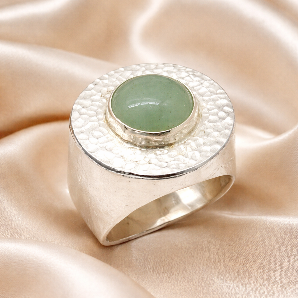 טבעת חותם כסף עם אבן חן