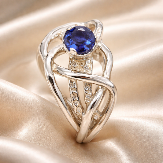 טבעת כסף משובצת איולייט