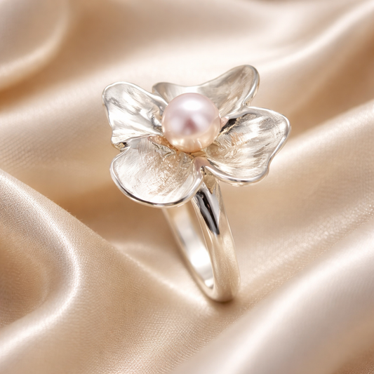 טבעת כסף פרח עם פנינה