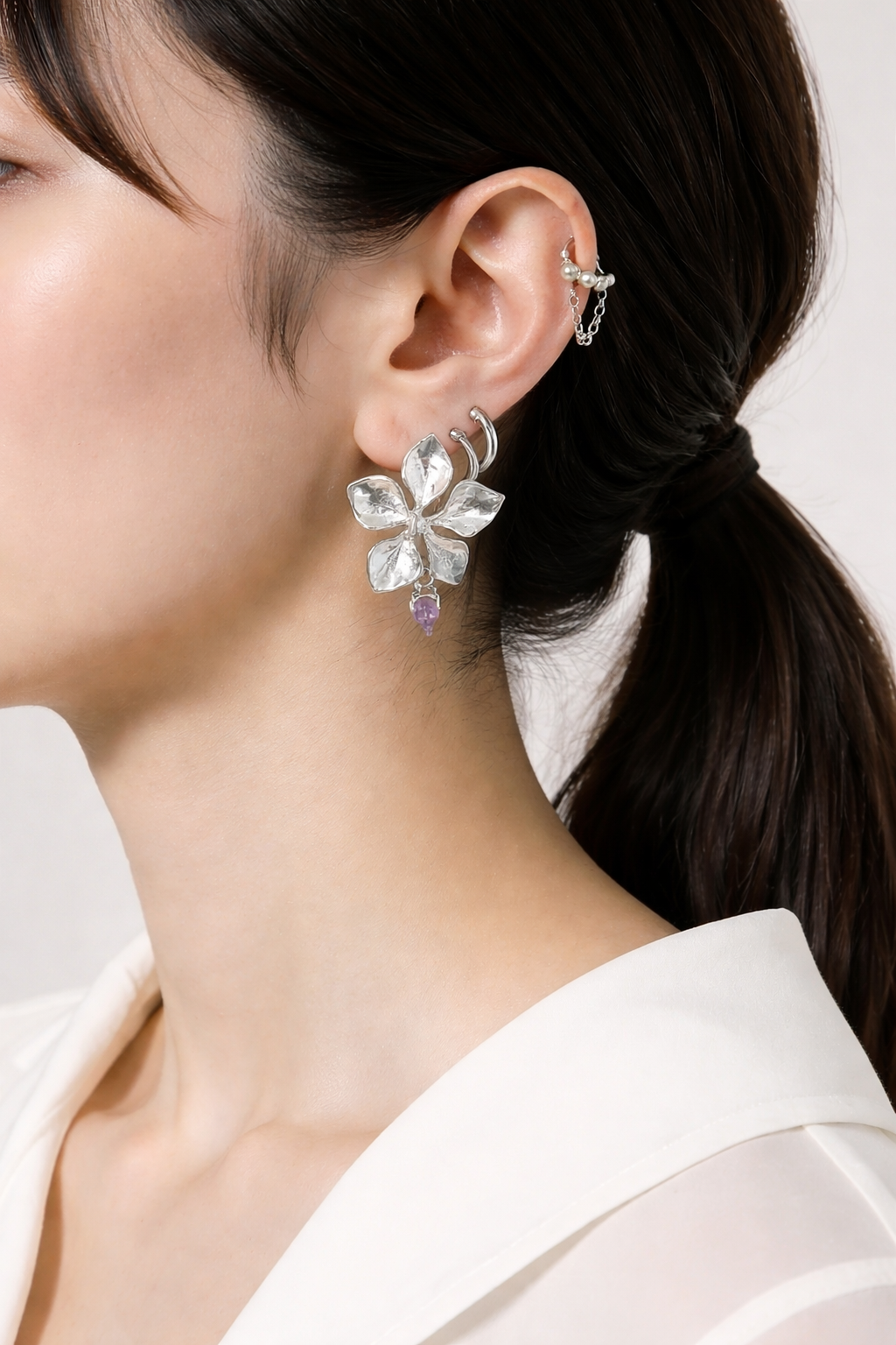 עגילי כסף פרח צמודים