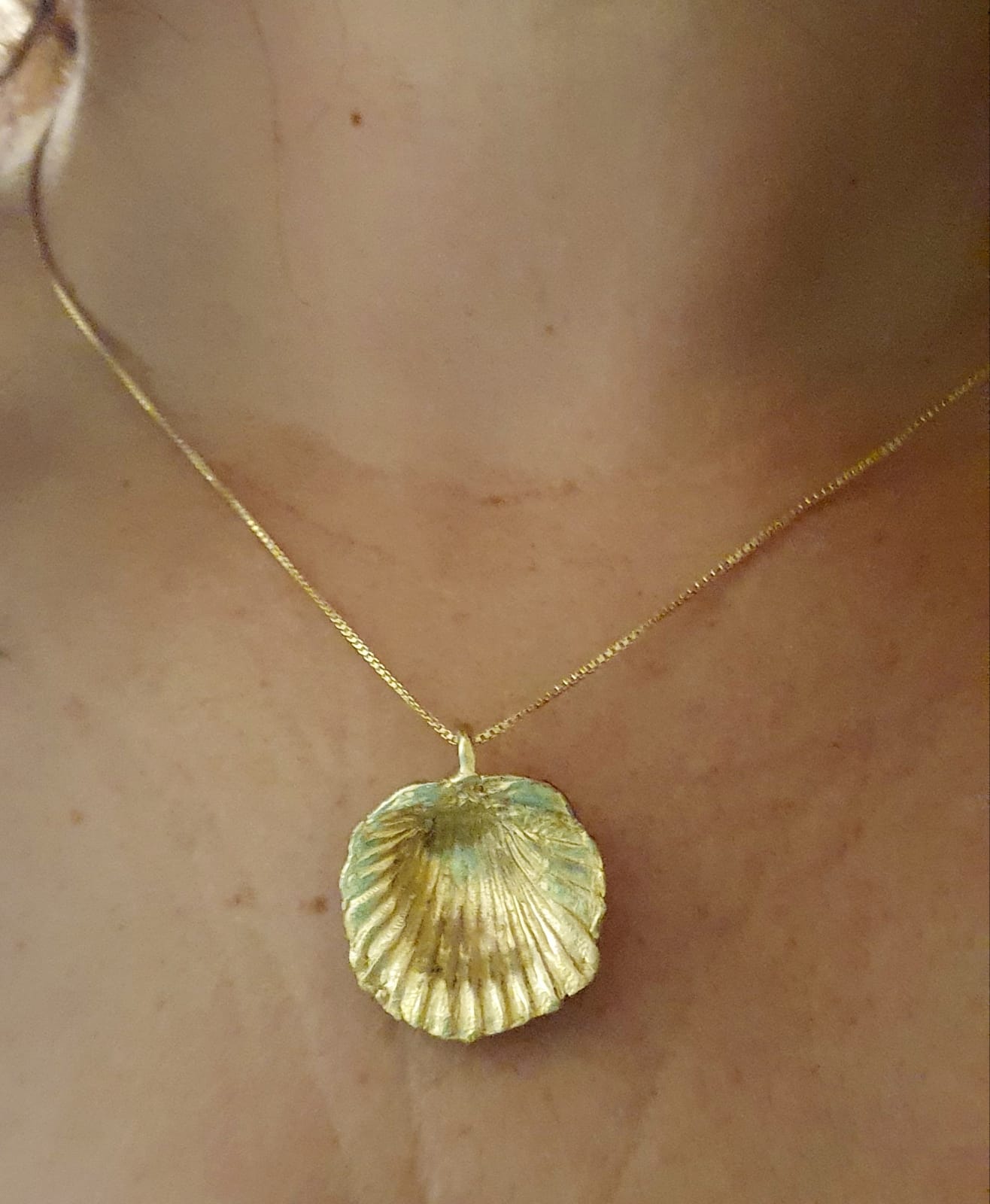 מחרוזת זהב צדף