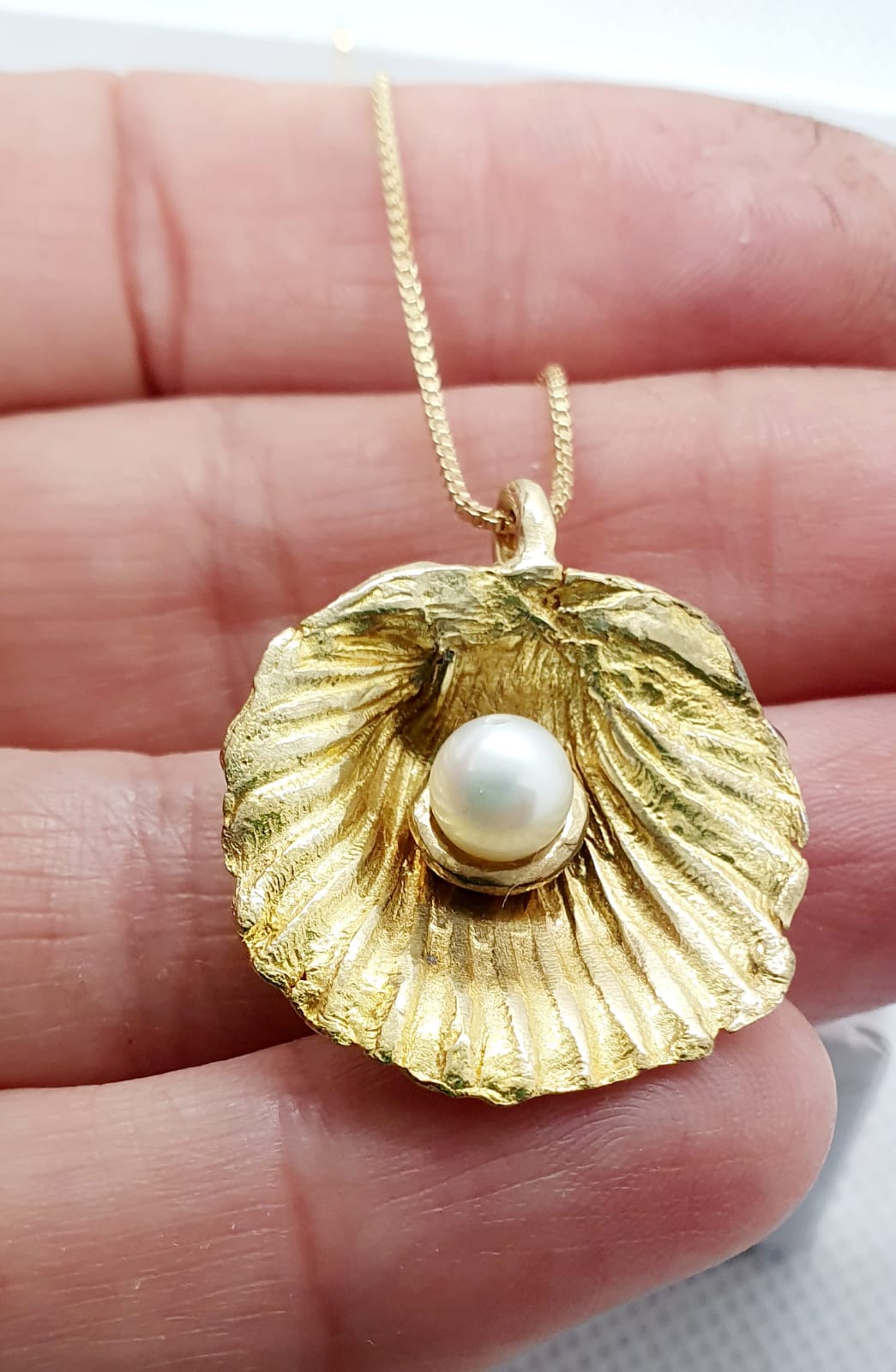 מחרוזת זהב צדף