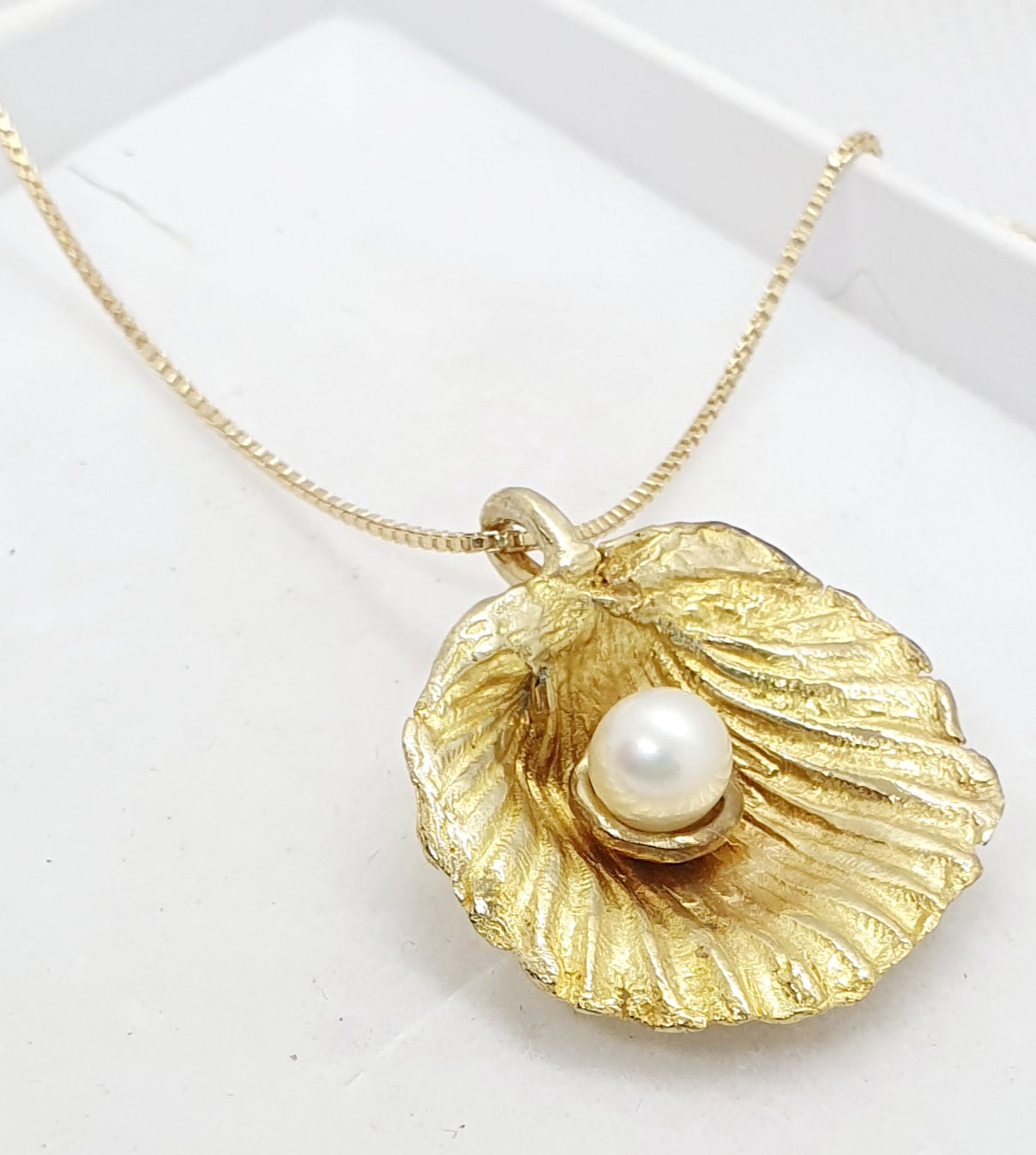 מחרוזת זהב צדף