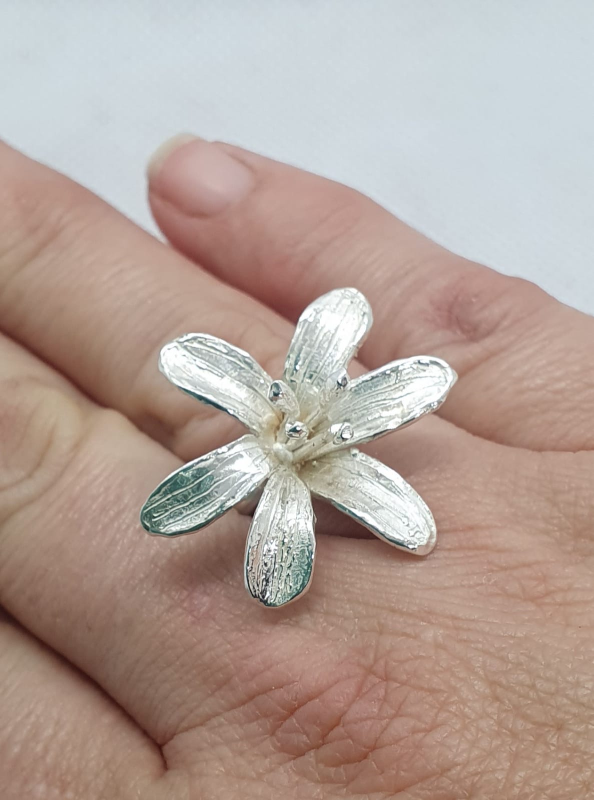 טבעת פרח כסף - חלמונית