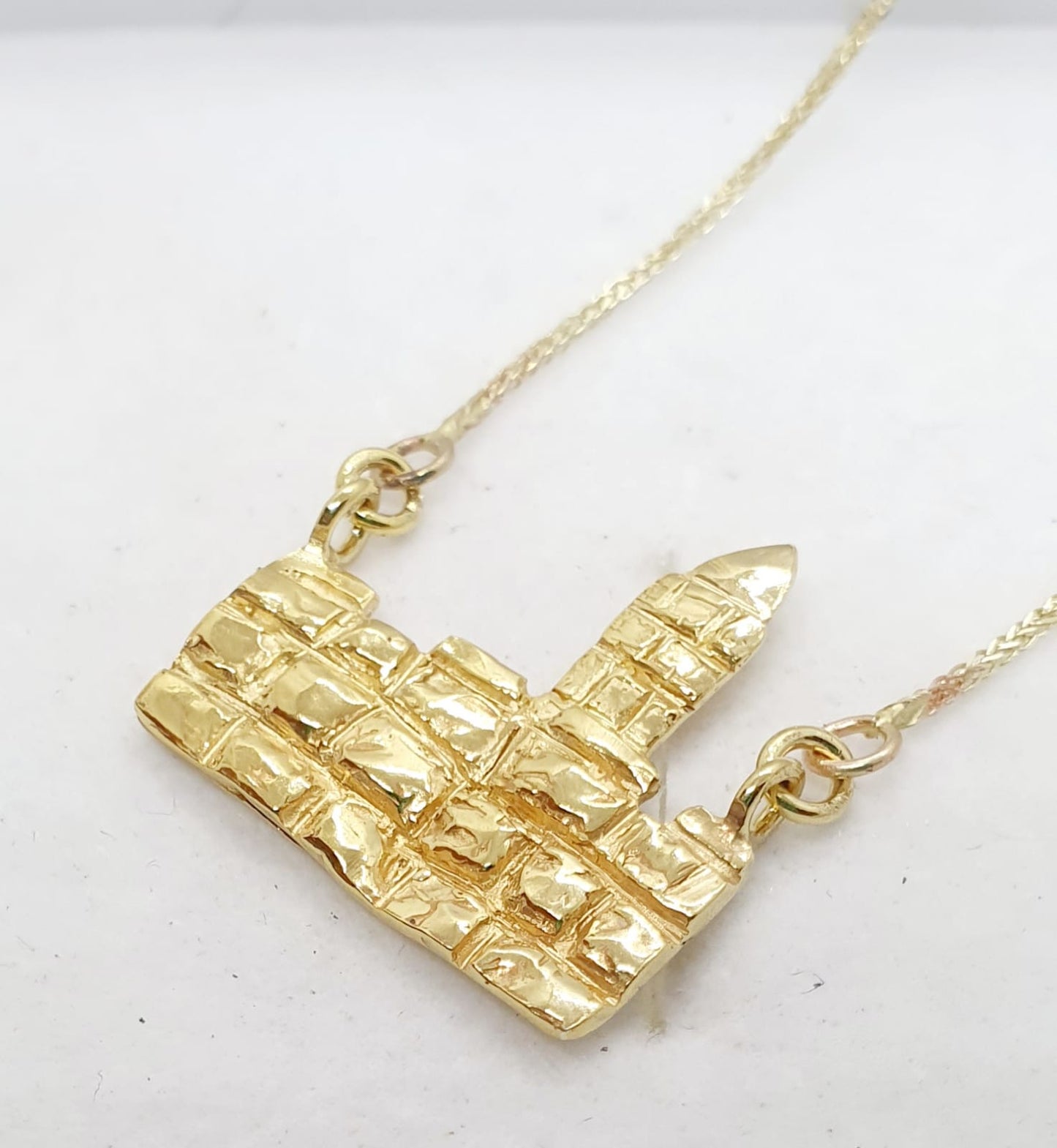 תליון ירושלים של זהב