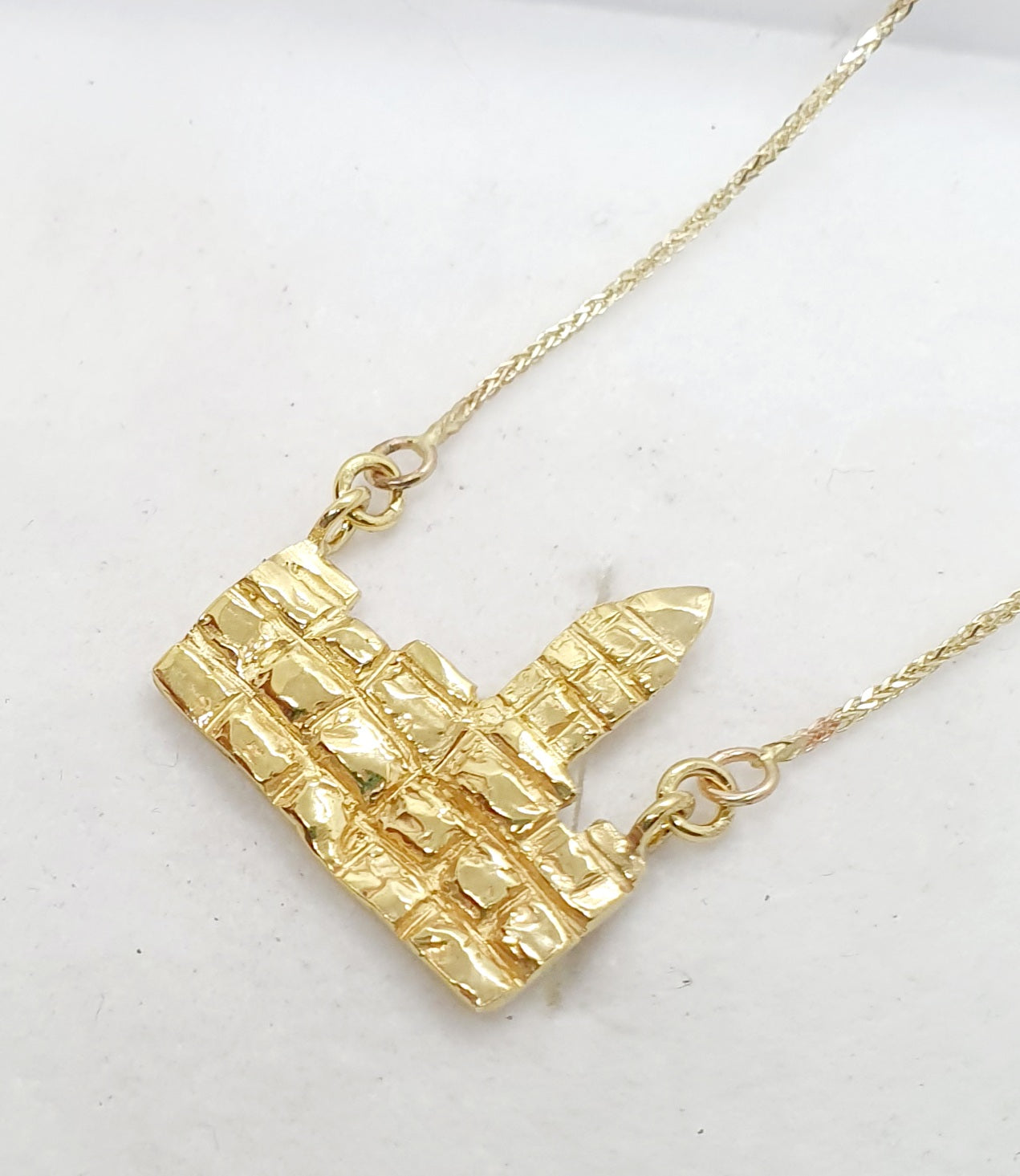 תליון ירושלים של זהב