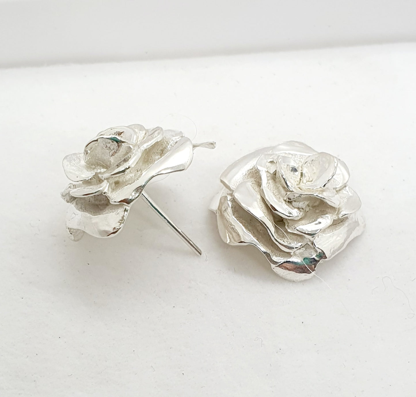 עגילי כסף שושנה צמודים